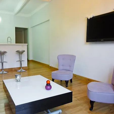 Apartment Madeleine Parijs